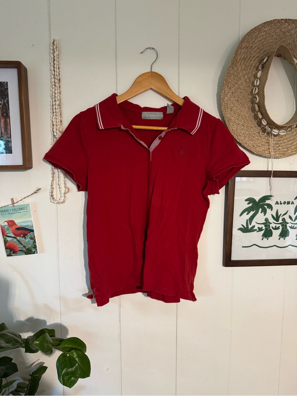 ✨Liz Claiborne Red Crewneck Top✨